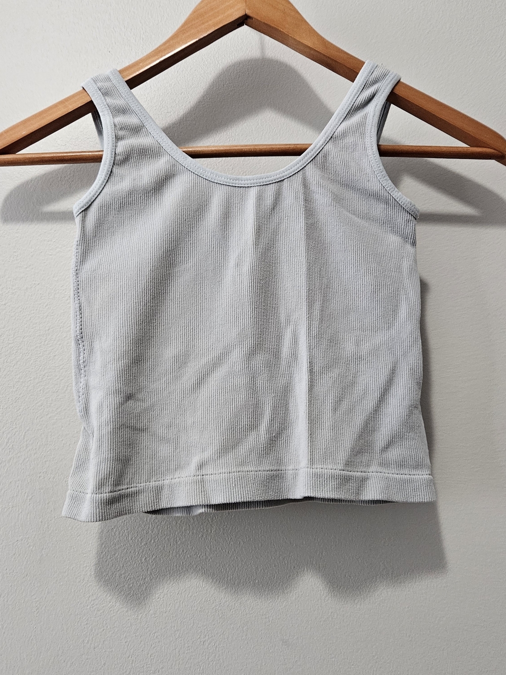 Light Blue Ribbed V-Neck Crop Tank - Picture 5 of 7